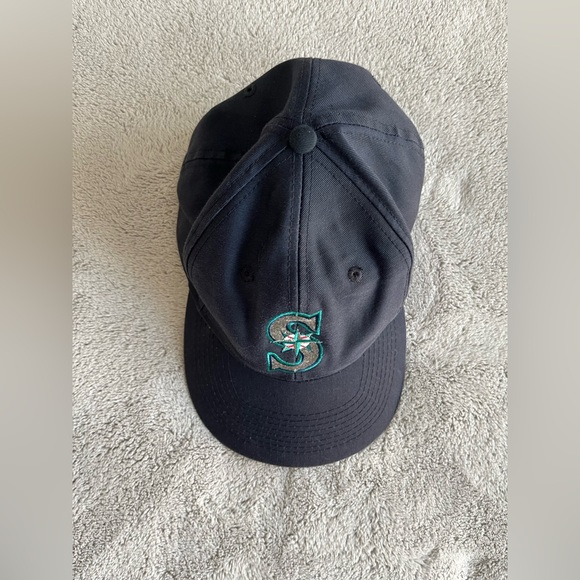 Vintage Navy Seattle Mariner’s Men’s Hat - Picture 4 of 14